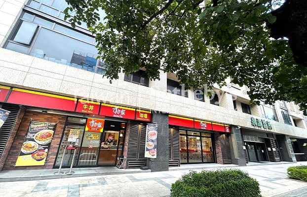 皇翔玉璽黃金店舖(Sukiya) C