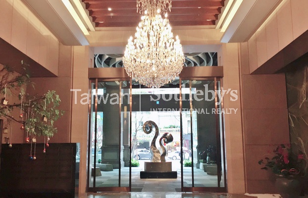 揚昇君臨景觀鋼骨高樓公設