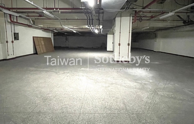 台中市南區整棟辦公現場實景