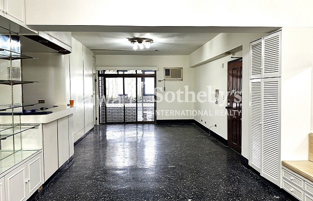 民生松江捷運美華廈室內照