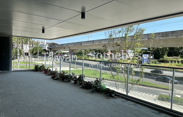 淡海全新輕軌社區二樓金店景觀照