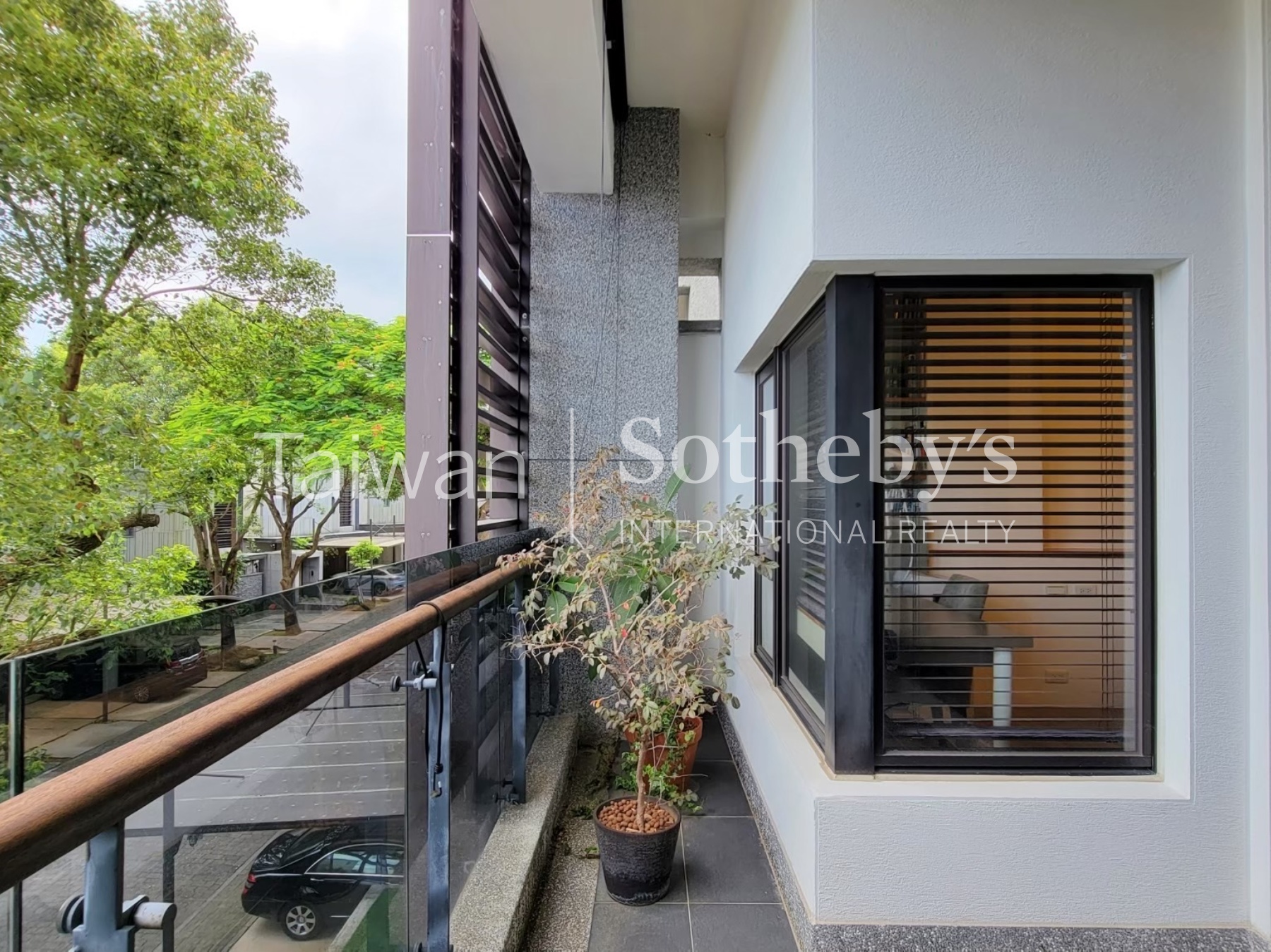 大景山莊海景電梯別墅陽台