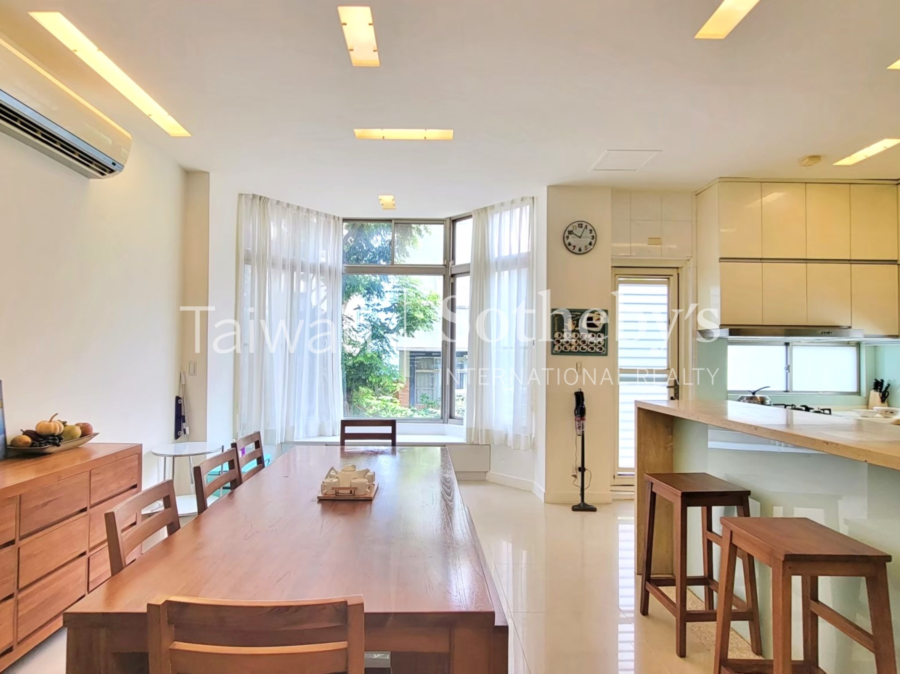 翠山居獨棟花園別墅室內照