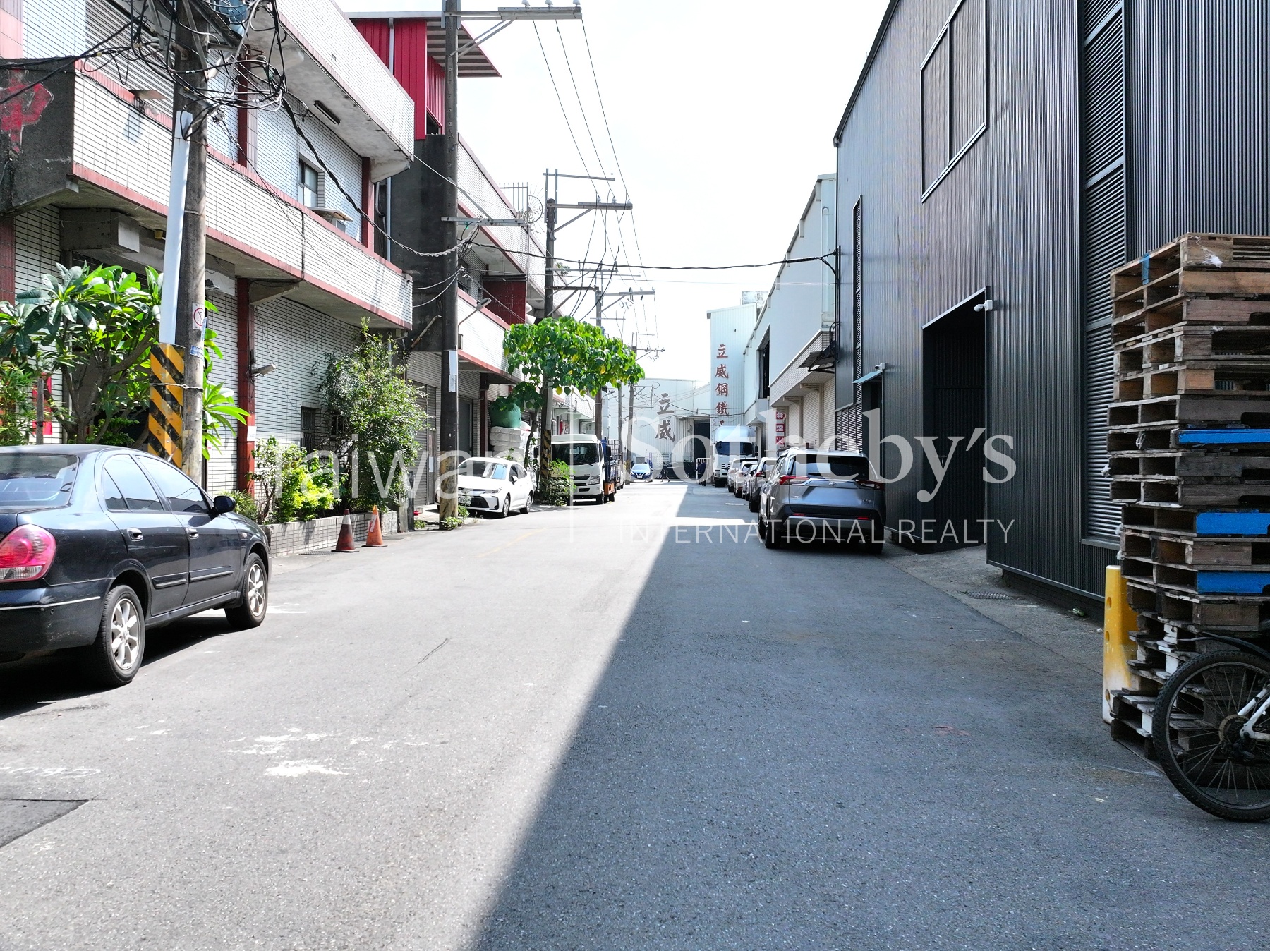 大湳交流道旁大馬路丁建農地1425坪周邊環境