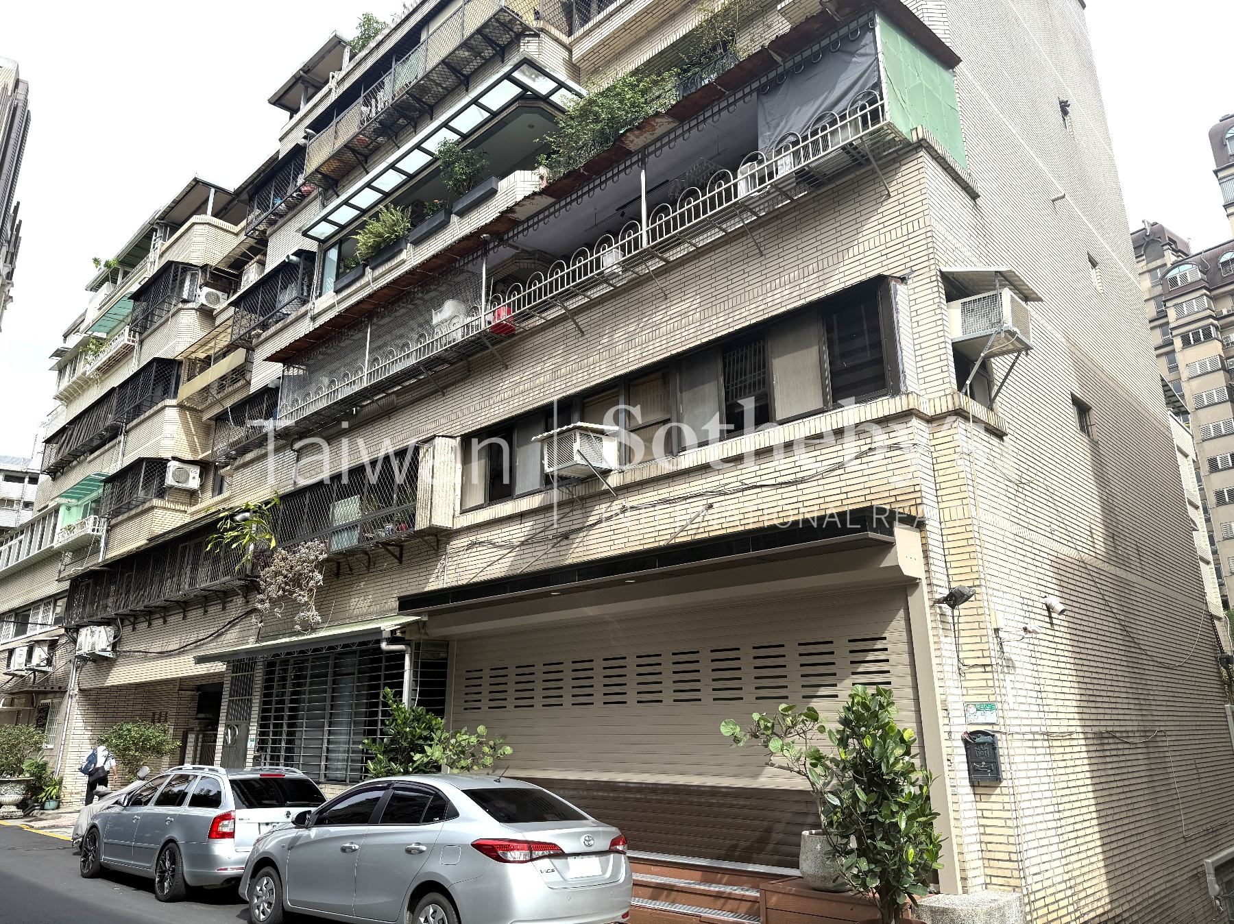 辛亥捷運站三房華廈現場實景