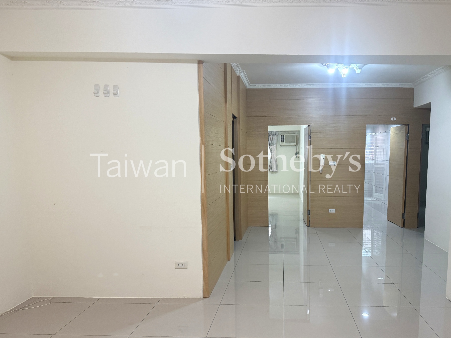 辛亥捷運站三房華廈室內照