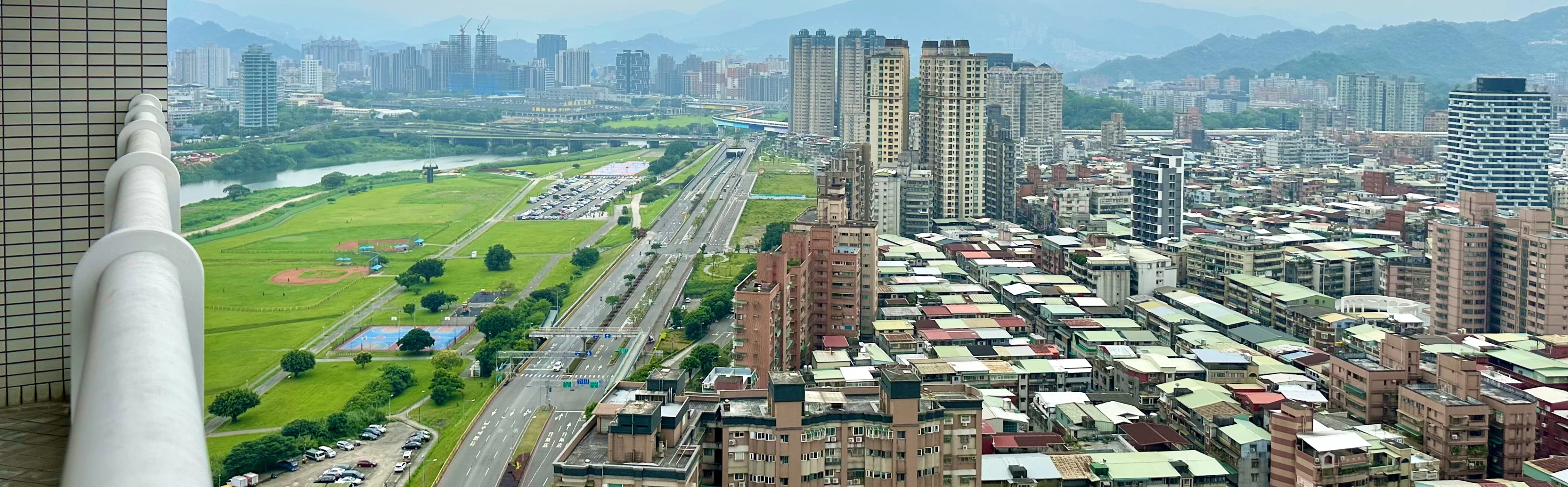  天琴名宅頂層樓中樓 - 物件實景