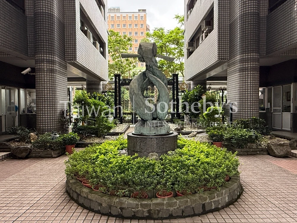 公設
