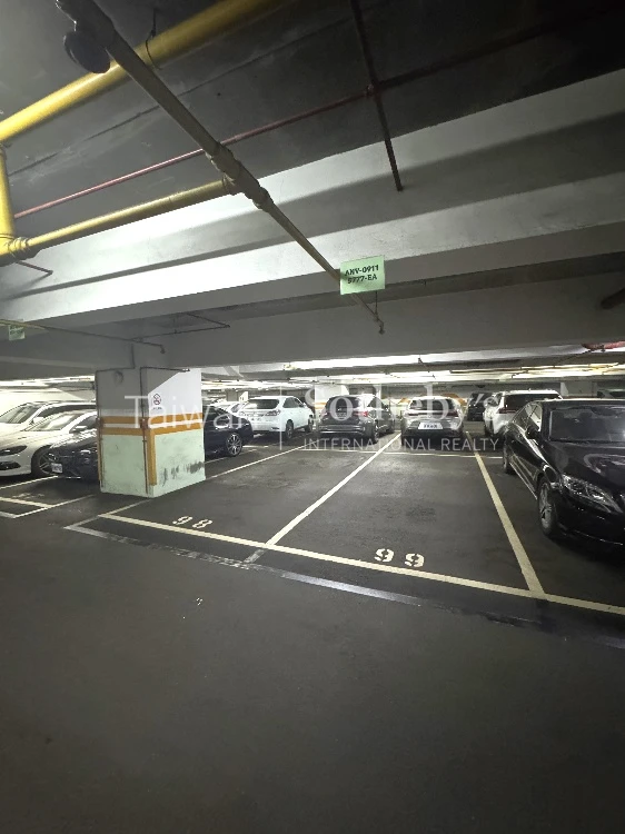 停車空間